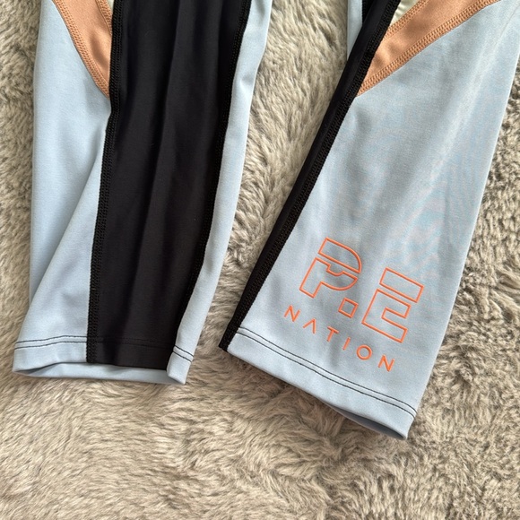 P.E Nation Wondergoal Legging - Picture 5 of 6